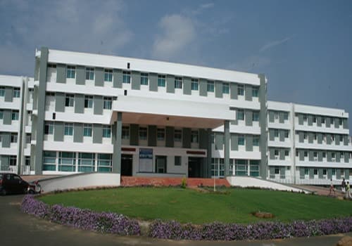 MES Medical College and Hospital Malappuram Campus Building photo 1